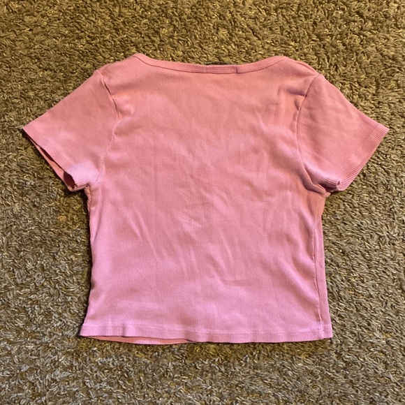 cute brandy top! 💗 - Picture 2 of 3